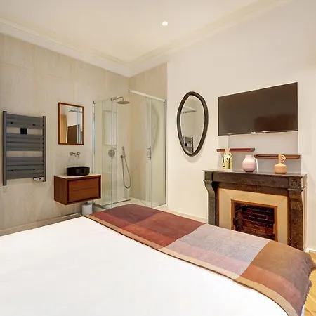 Nochichi Collections - Grand Rex Apartman