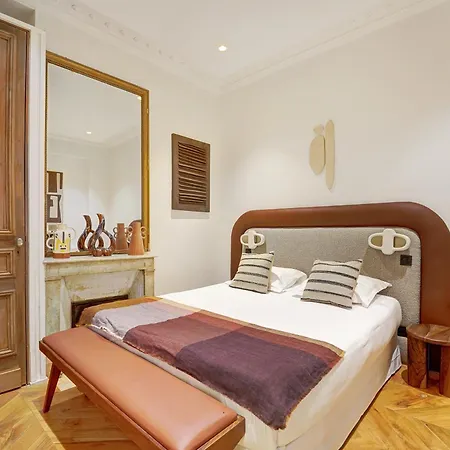 Nochichi Collections - Grand Rex